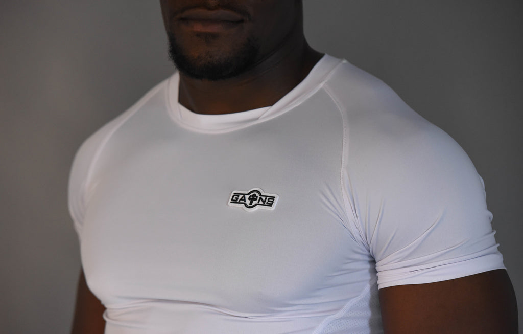Gains Mens white Slim Fit T-Shirt
